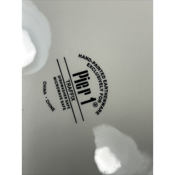 Pier 1 Traffix MCM Dinner Plate Hand Painted Earthenware Black/White Oval - Picture 6 of 6